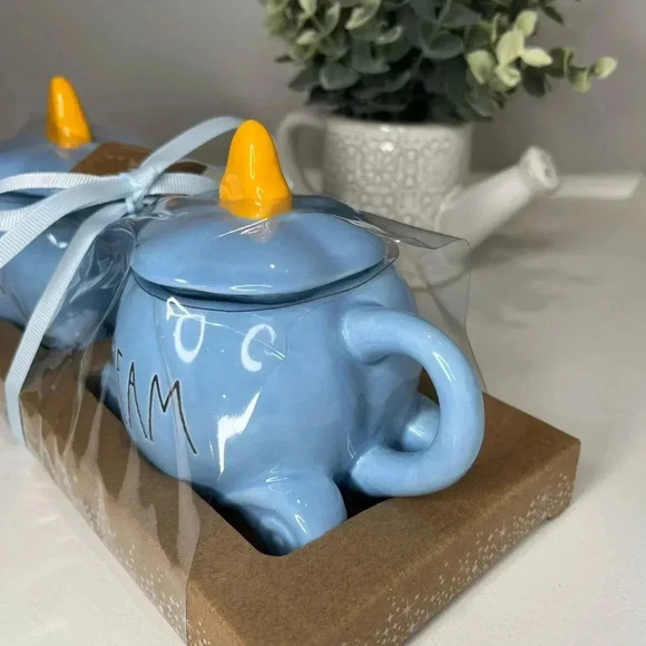 Rae Dunn X Disney Cinderella Cream and Sugar Ceramic Dishes - Picture 5 of 12